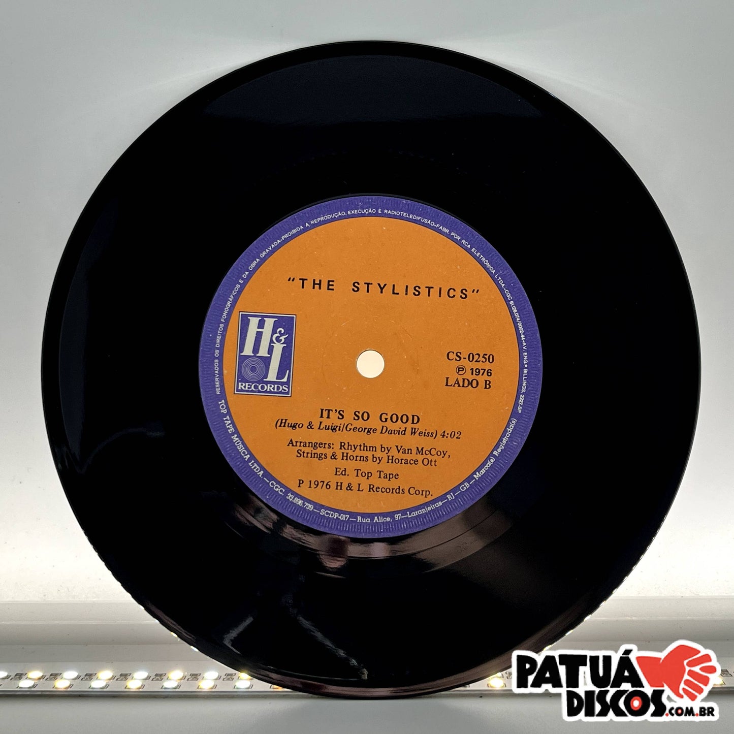 The Stylistics - You Ought To Be With Me / It's So Good - 7"