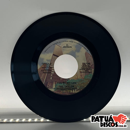 Vic Taylor - Country Boy - 7"
