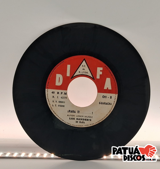 Los Sander's De Ñaña - Un Beso Y Nada Mas / Para Tí ......! - 7"