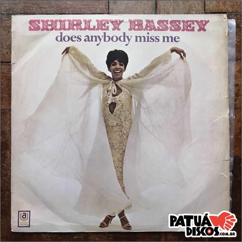 Shirley Bassey - Does Anybody Miss Me - LP